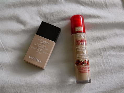 Chanel Vitalumiere Aqua vs Bourjois Healthy Mix Serum 